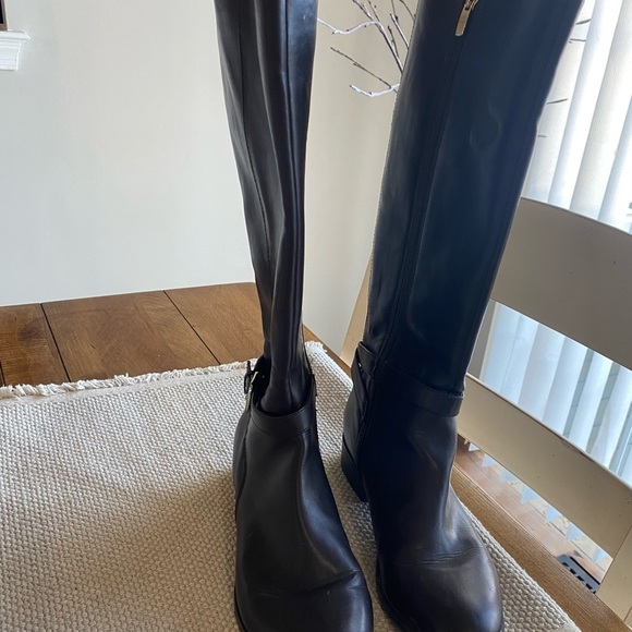 Nine West Giani3 Dark Brown Faux Leather Riding Boots Buckle Detail Sz 9M - Picture 3 of 6